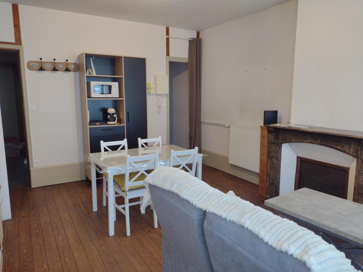 בורבון-לה-בה Appartement 1Er Etage Proche Des Termes מראה חיצוני תמונה